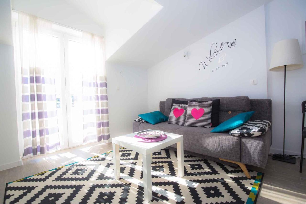 Apartments In Rogoznica 36019 Bagian luar foto