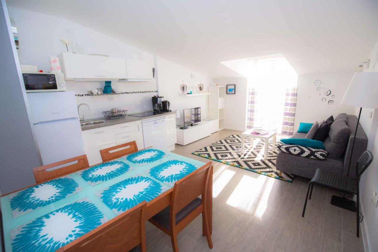 Apartments In Rogoznica 36019 Bagian luar foto