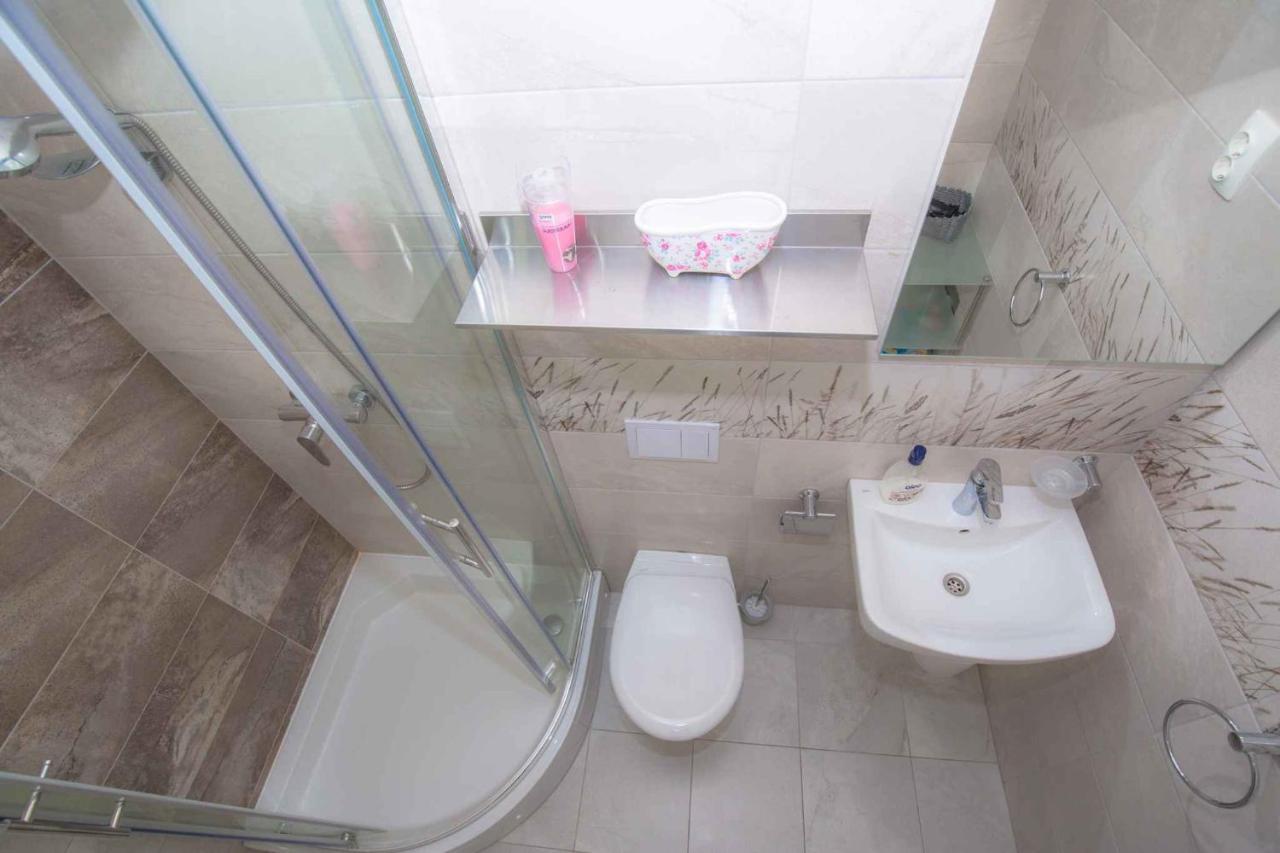 Apartments In Rogoznica 36019 Bagian luar foto