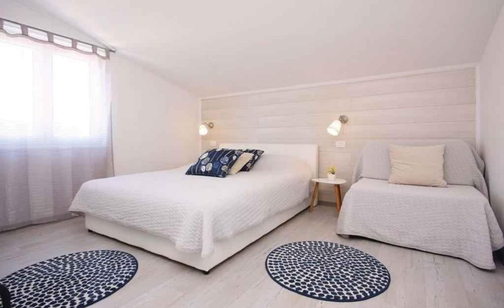 Apartments In Rogoznica 36019 Bagian luar foto