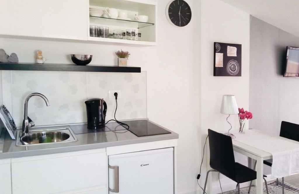 Apartments In Rogoznica 36019 Bagian luar foto